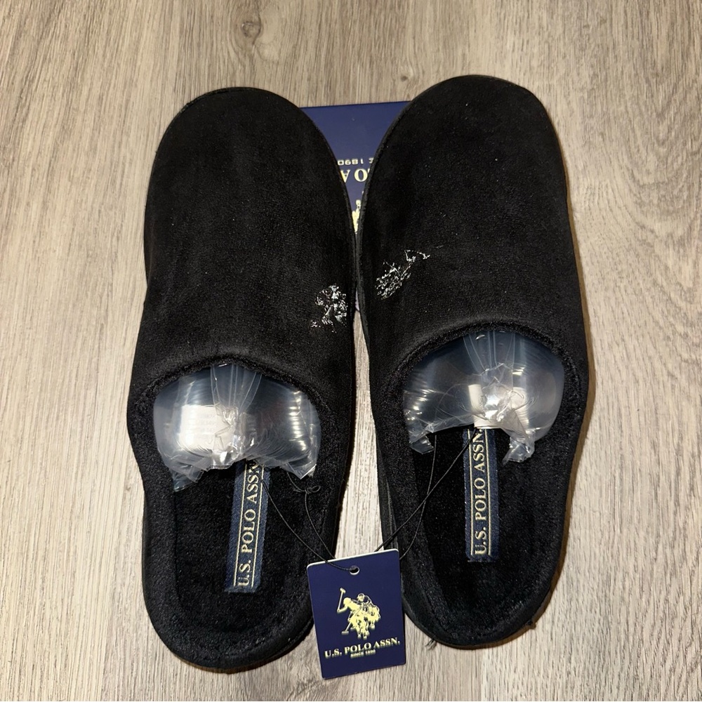 NWT U.S. POLO ASSN Black Logo Warm Winter Slipper Size S(7/8)